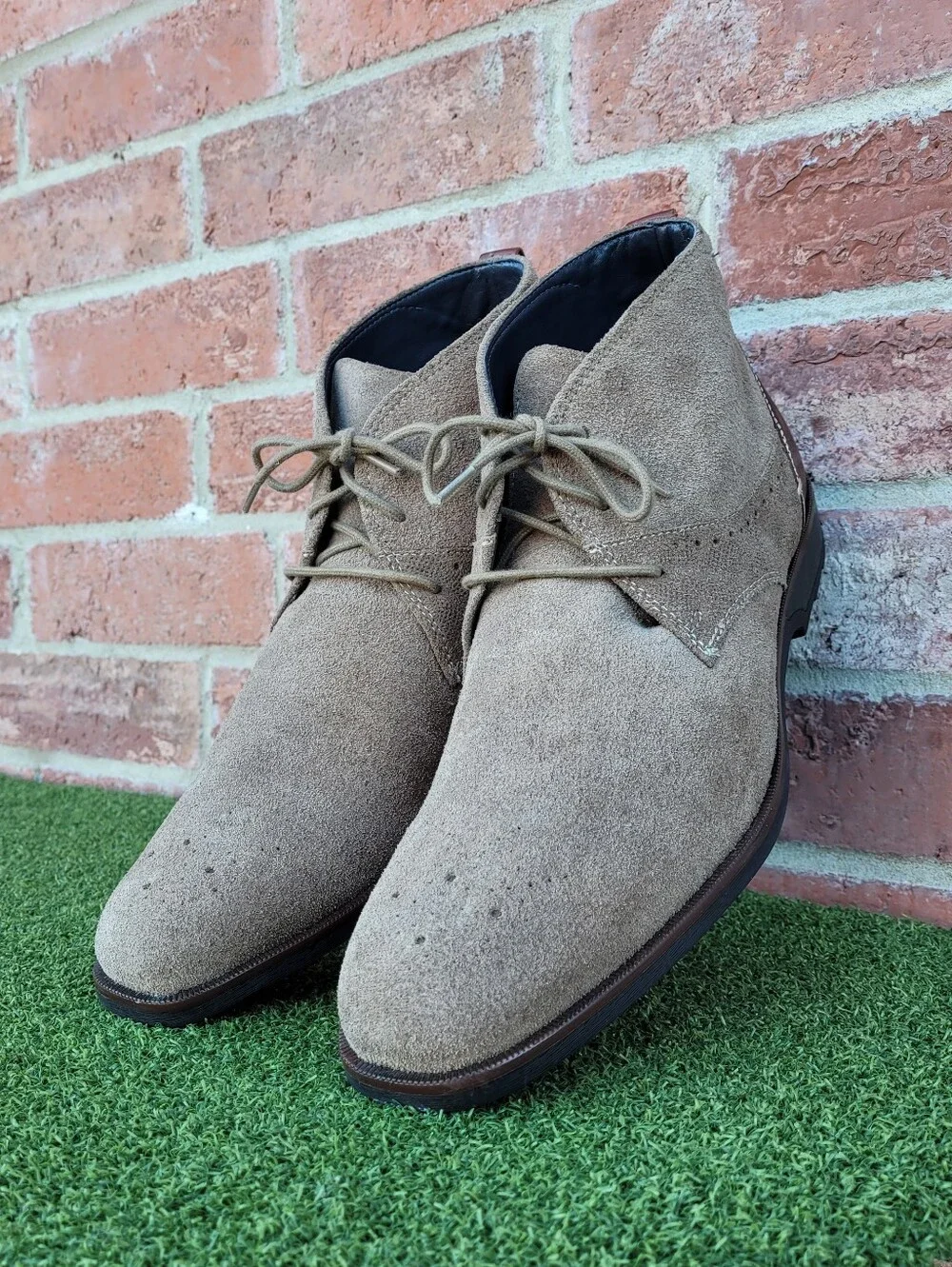 Mens STACY ADAMS Taupe Suede Chukka Boots ~ US Size 11M